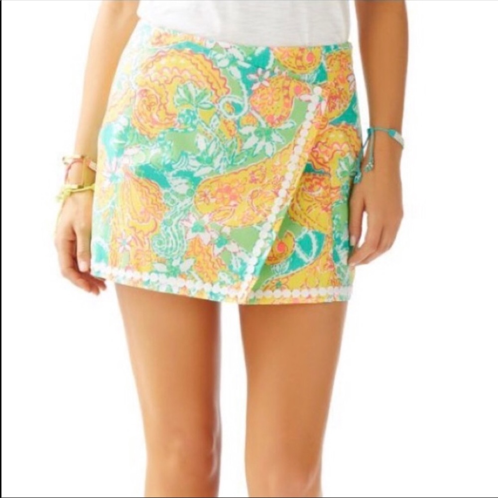 Lilly Pulitzer Pop goes the weasel skort